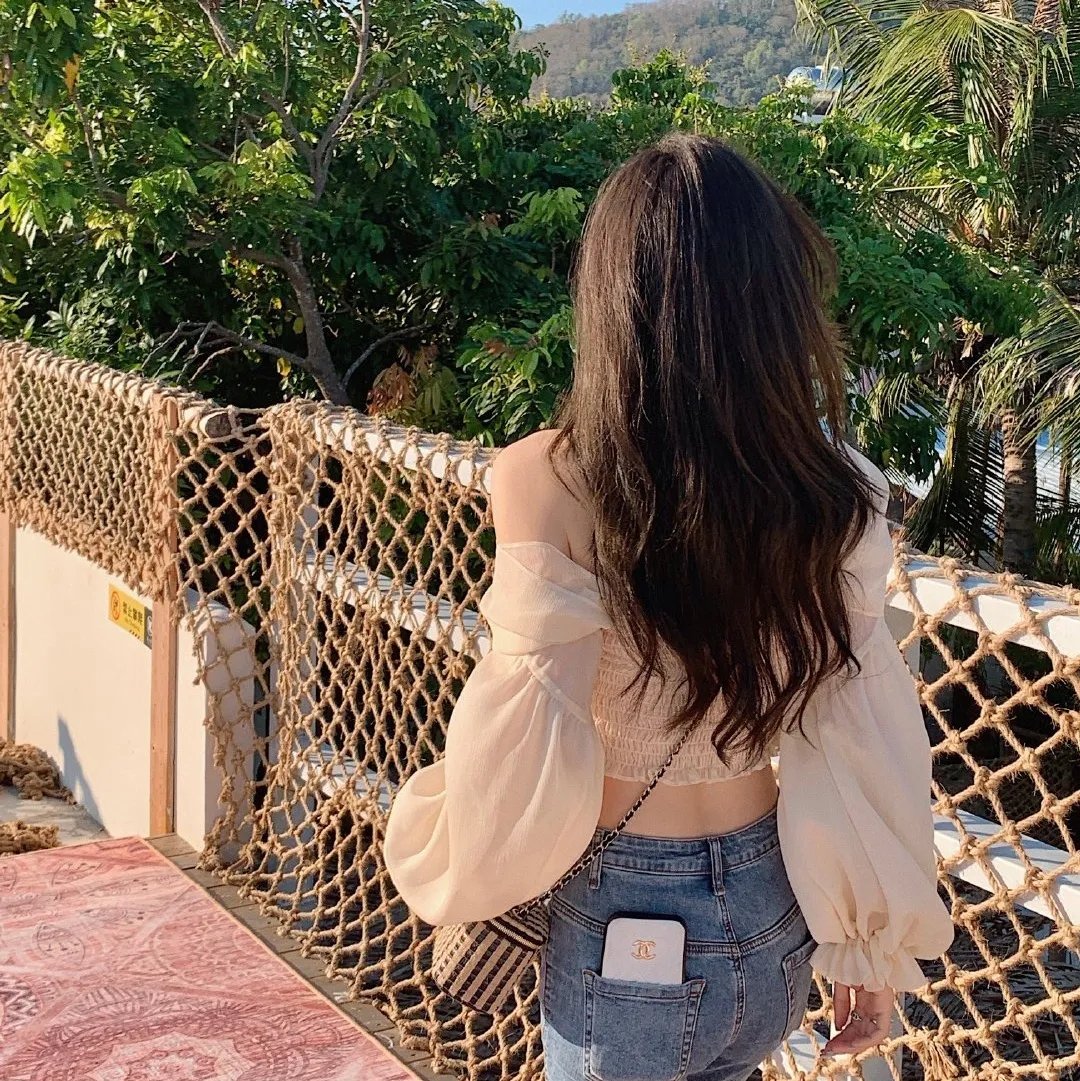 脱离渣男后团宠千金在线掉马